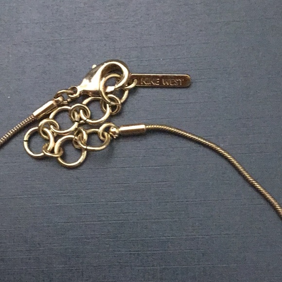 Nine west necklace medley color in natural tan cream and brown - Picture 2 of 3